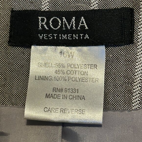 Roma Vestimenta Womens Fitted Cropped Blazer 16W Silver Gray Pin Stripes Pockets - Picture 7 of 9
